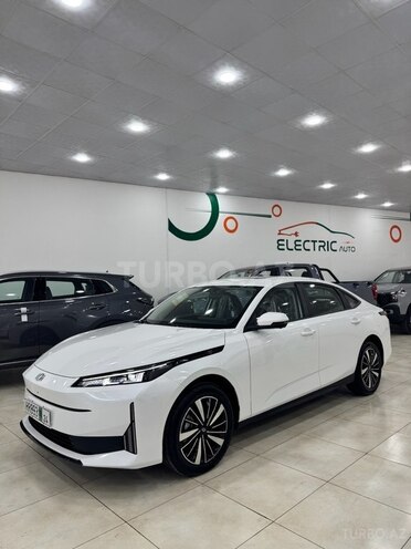 Changan Qiyuan A05 2024, 0 km - 1.5 л - Bakı