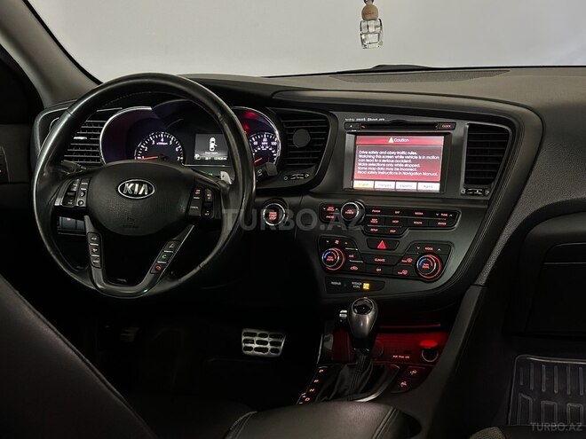 Kia Optima-15