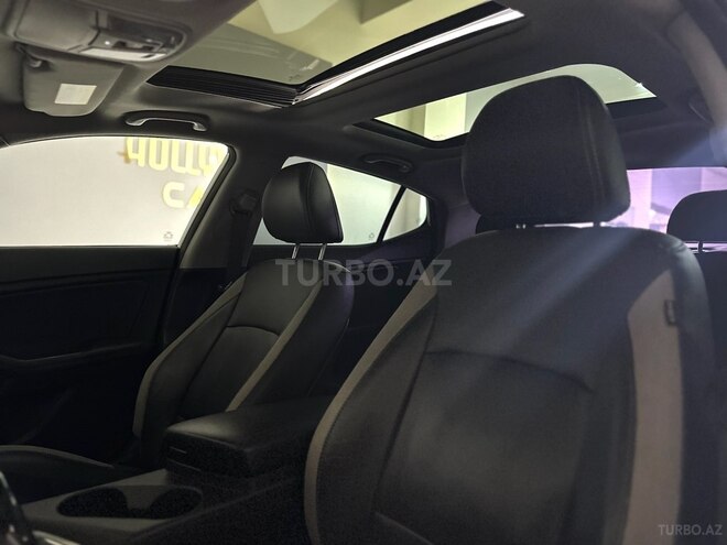 Kia Optima-19