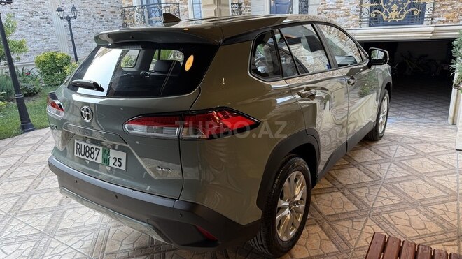 Toyota Corolla Cross-6