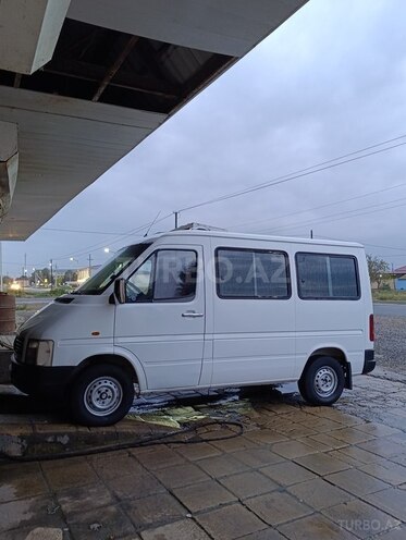 Mercedes Sprinter 208 2002, 600,000 km - 2.9 l - Neftçala