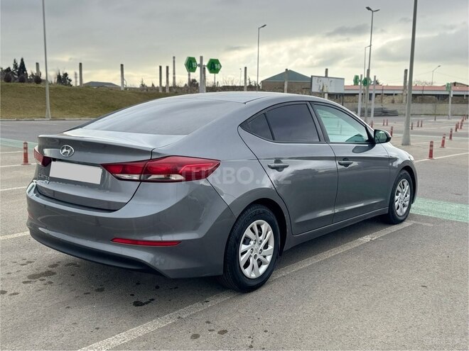 Hyundai Elantra 2018, 136,000 km - 2.0 л - Bakı