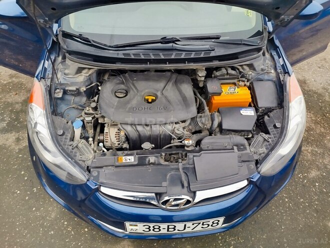 Hyundai Elantra 2002, 168,981 km - 1.8 l - Qusar