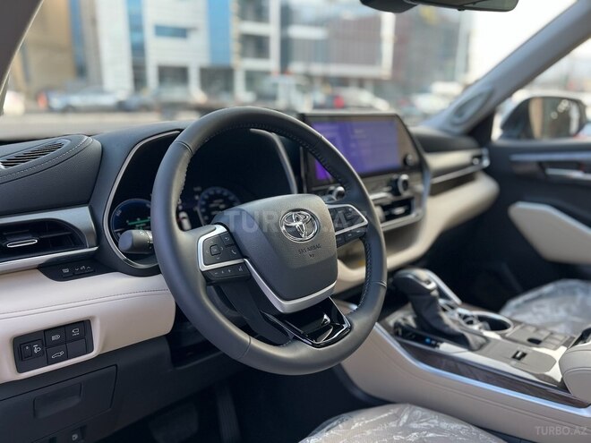 Toyota Highlander 2024, 0 km - 2.5 л - Bakı