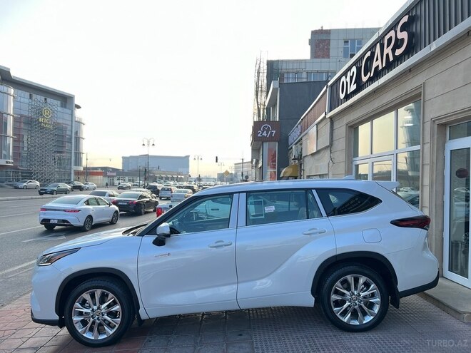 Toyota Highlander 2024, 0 km - 2.5 л - Bakı