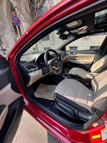 Hyundai Accent 2017, 45,000 km - 1.6 л - Bakı