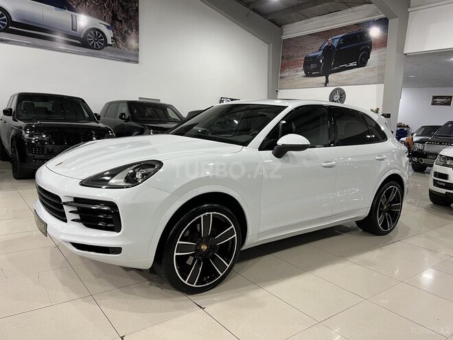 Porsche Cayenne-4
