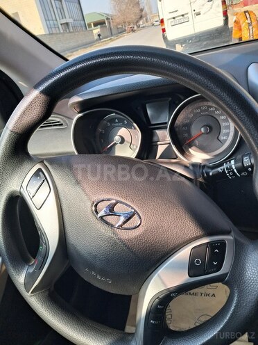 Hyundai i30 2015, 100,512 km - 1.4 l - Tovuz