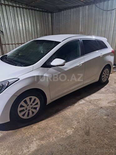 Hyundai i30 2015, 100,512 km - 1.4 l - Tovuz