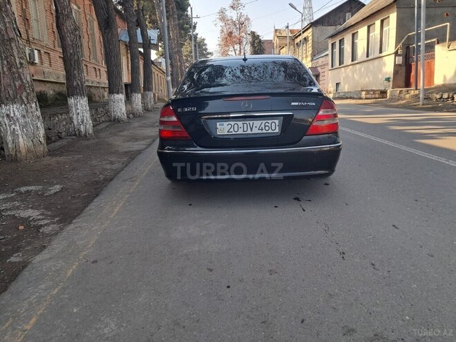 Mercedes E 320 2002, 235,000 km - 3.2 l - Qazax