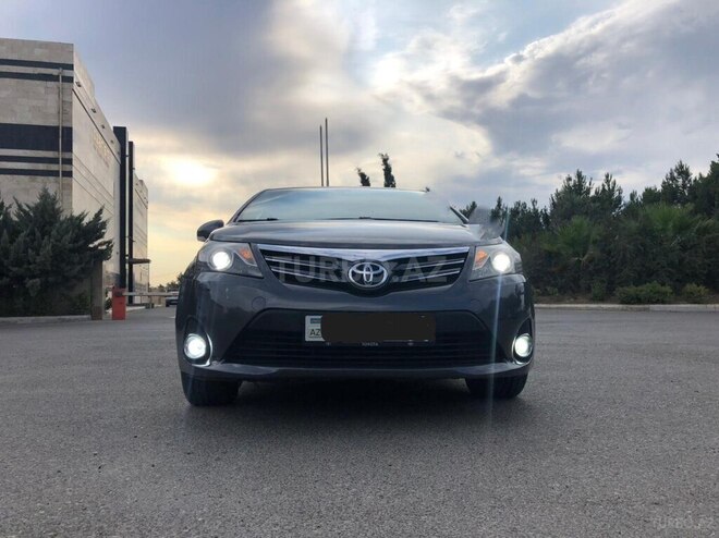 Toyota Avensis 2012, 210,000 km - 2.0 l - Bakı