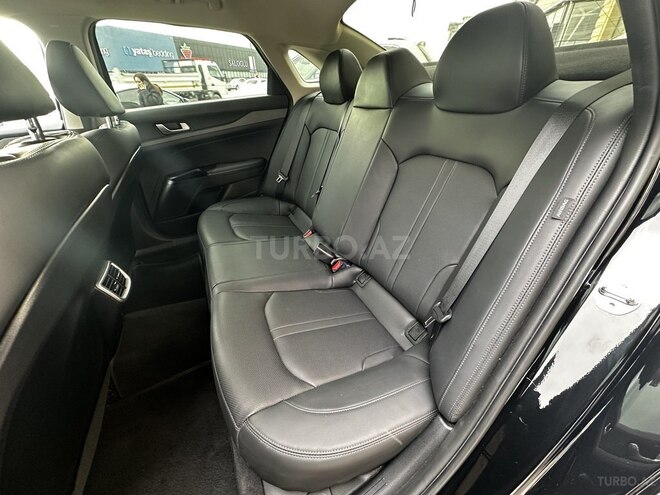 Kia K5-10