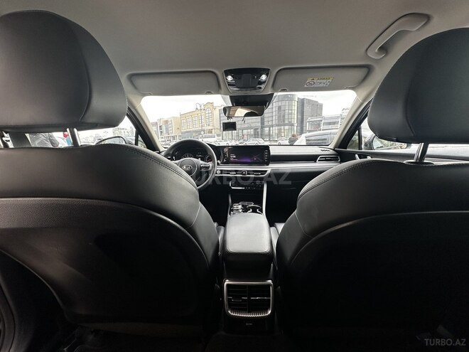 Kia K5-17