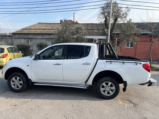 Mitsubishi L200 2011, 344,165 km - 2.5 l - Bakı