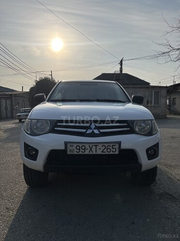 Mitsubishi L200 2011, 344,165 km - 2.5 l - Bakı