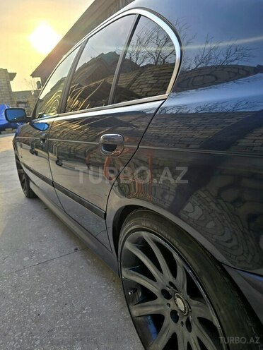 BMW 525 2002, 358,000 km - 2.5 l - Bakı