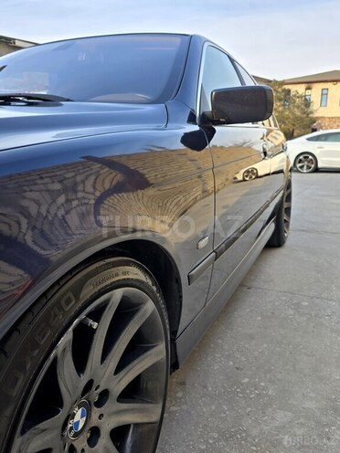 BMW 525 2002, 358,000 km - 2.5 l - Bakı