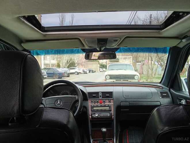 Mercedes C 240 1998, 313,000 km - 2.4 l - Sumqayıt