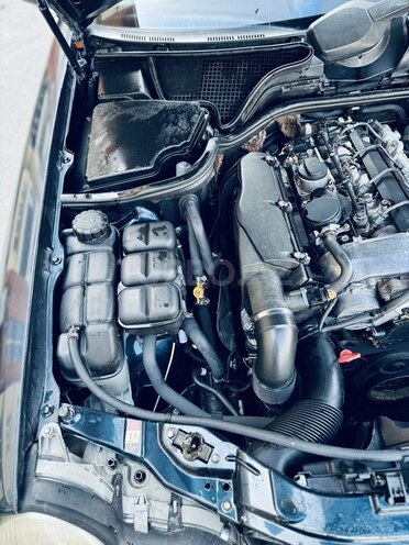 Mercedes E 220 d 2001, 386,386 km - 2.2 l - Bakı