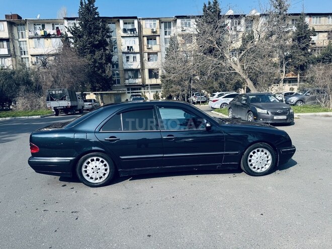 Mercedes E 220 d 2001, 386,386 km - 2.2 l - Bakı