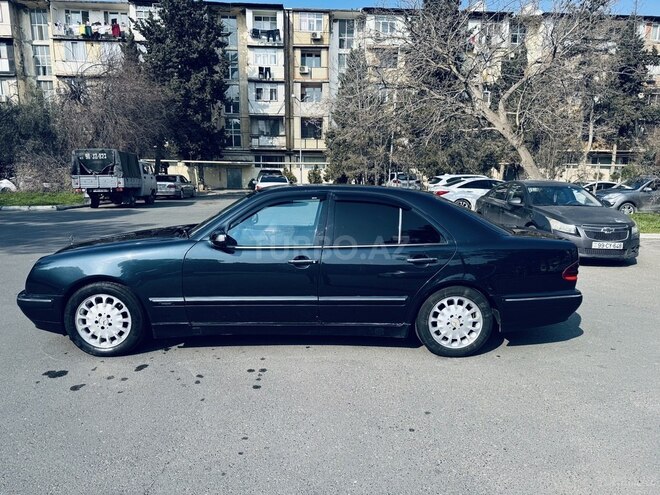 Mercedes E 220 d 2001, 386,386 km - 2.2 l - Bakı
