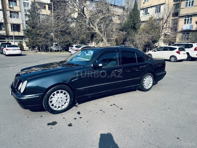 Mercedes E 220 d 2001, 386,386 km - 2.2 l - Bakı