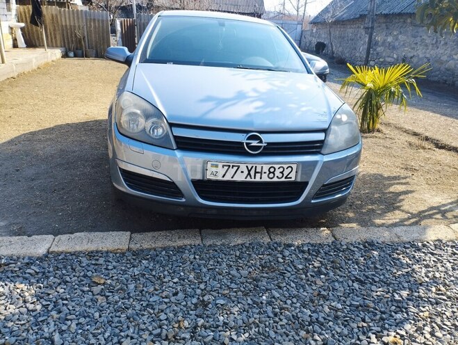 Opel Astra 2004, 270,000 km - 1.4 л - Bakı