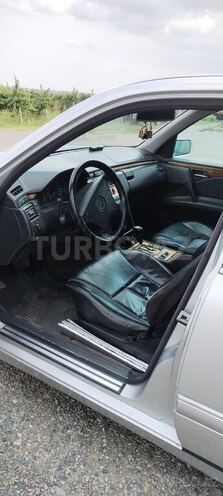 Mercedes E 240 1999, 500,000 km - 2.4 l - Şəmkir