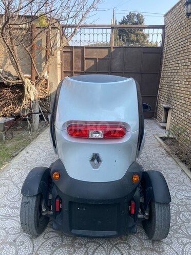 Renault  2019, 18,000 km - 0.0 l - Bakı