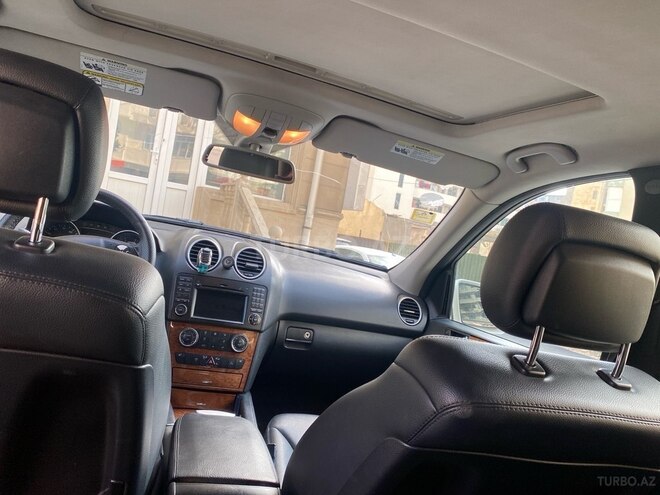 Mercedes ML 320 4MATIC 2009, 256,000 km - 3.5 л - Bakı
