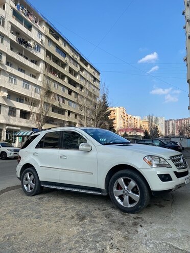 Mercedes ML 320 4MATIC 2009, 256,000 km - 3.5 л - Bakı