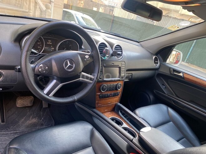 Mercedes ML 320 4MATIC 2009, 256,000 km - 3.5 л - Bakı