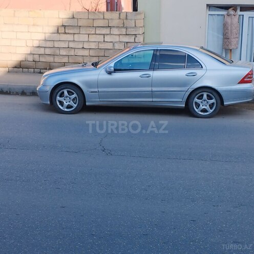 Mercedes C 240-6