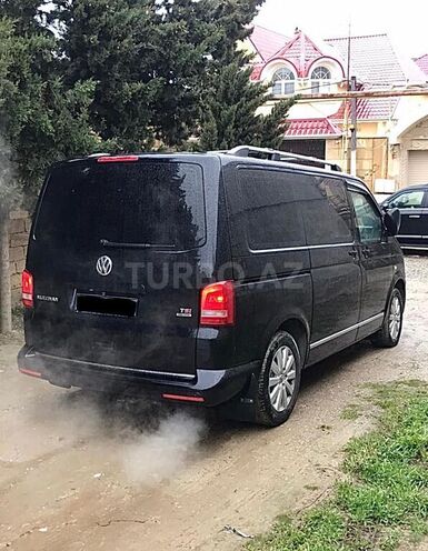 Volkswagen Multivan 2013, 300,000 km - 2.0 l - Bakı