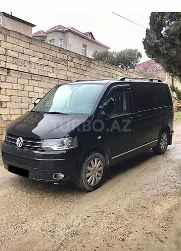 Volkswagen Multivan 2013, 300,000 km - 2.0 l - Bakı