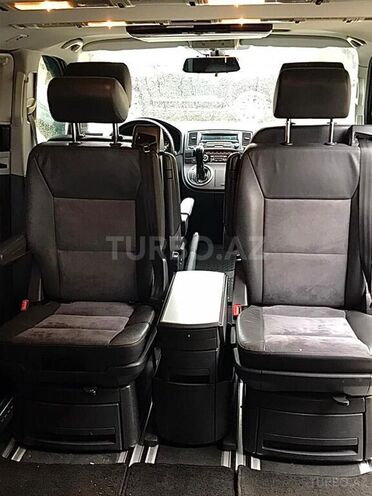 Volkswagen Multivan 2013, 300,000 km - 2.0 l - Bakı