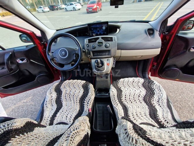 Renault Scenic-20