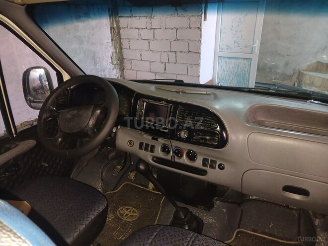 Ford Transit 2000, 356,000 km - 2.5 l - Quba