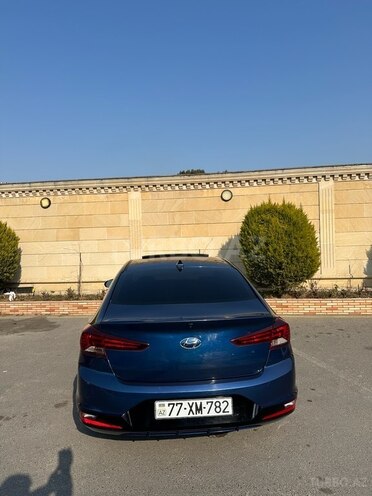 Hyundai Elantra 2019, 112,654 km - 2.0 l - Bakı