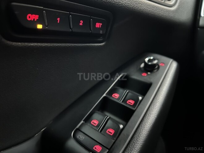 Audi Q5-16