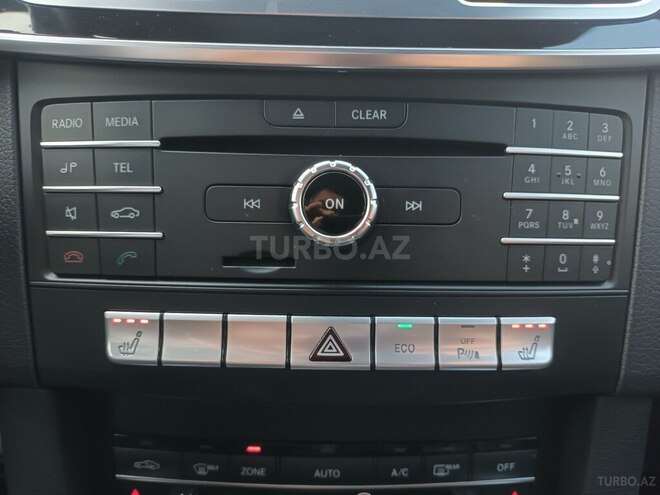 Mercedes E 220 d-7