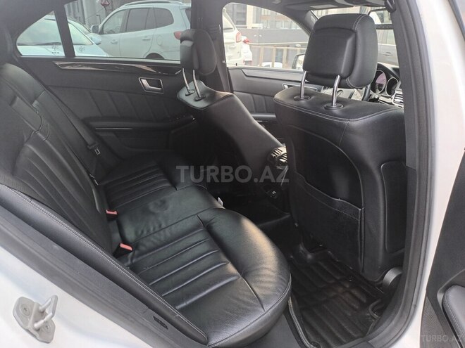 Mercedes E 220 d-16