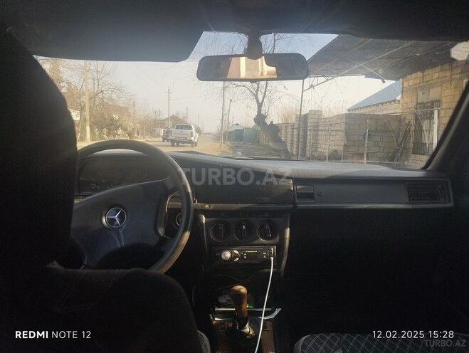 Mercedes 190 1992, 587,233 km - 1.8 л - Yevlax