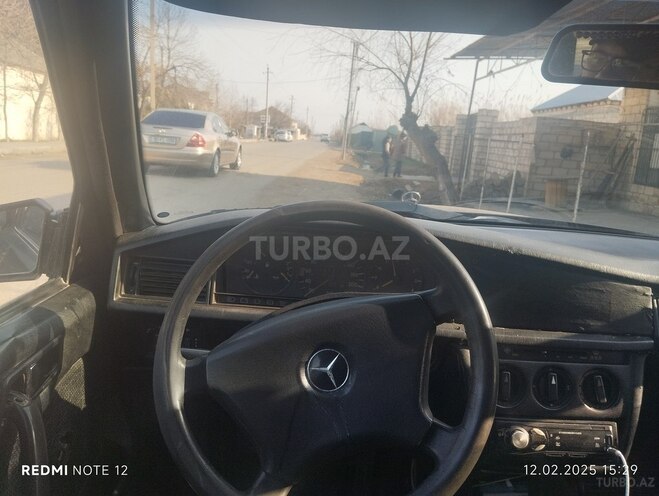 Mercedes 190 1992, 587,233 km - 1.8 л - Yevlax