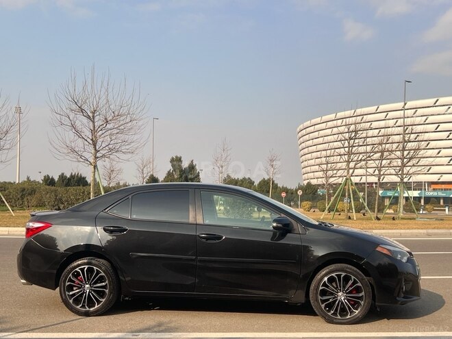 Toyota Corolla 2016, 169,176 km - 1.8 l - Bakı