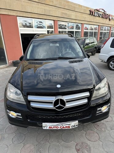 Mercedes GL 450 4MATIC-2