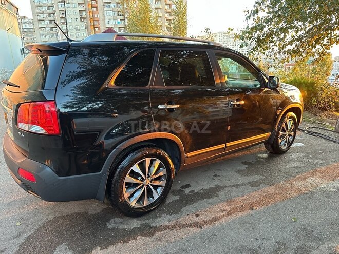 Kia Sorento-19