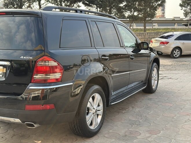 Mercedes GL 450 4MATIC-13