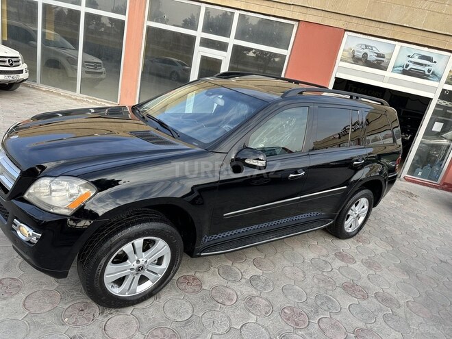 Mercedes GL 450 4MATIC-8