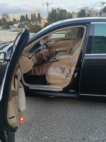 Mercedes S 500 2010, 215,000 km - 5.5 l - Bakı